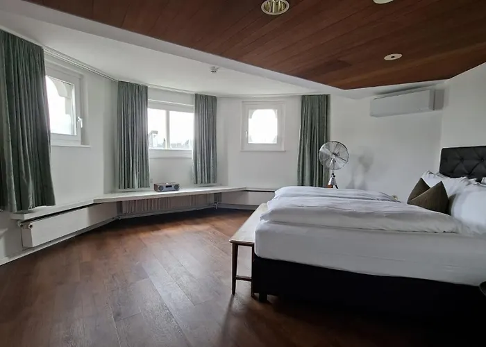 3 sterren hotel: Hotel De la Paix