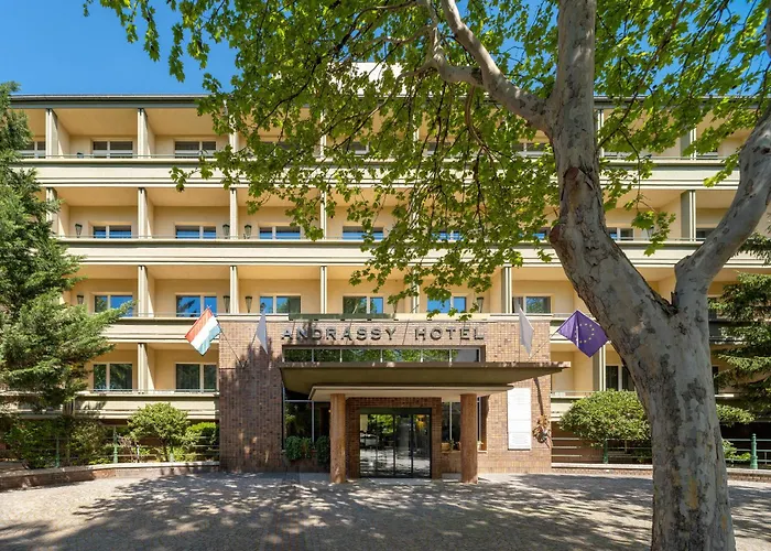 Pet Friendly hotel: Mamaison Hotel Andrassy Budapest