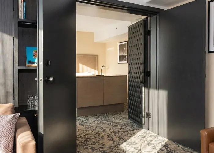 The Parker Hotel And Rooftop