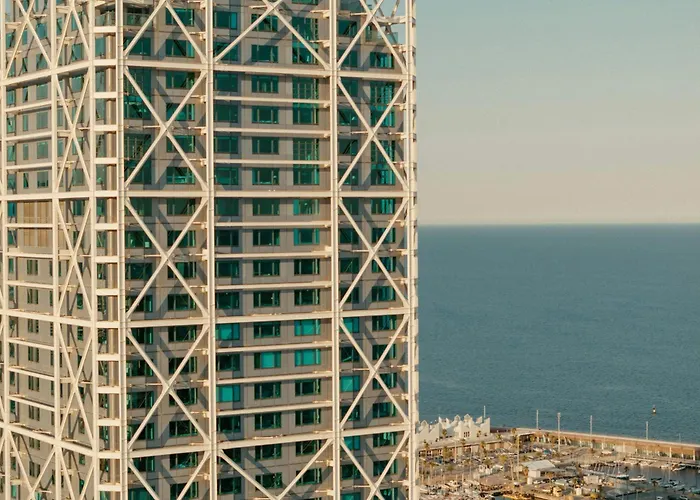 Hotel de luxo Apenas: Hotel Arts Barcelona
