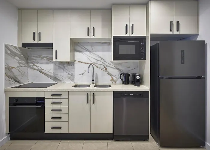 Meriton Suites Pitt Street,