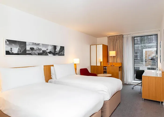 Romantisches Hotel: Doubletree By Hilton Hotel London - Tower Of London
