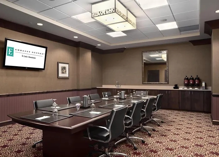 Embassy Suites Saint Louis - Downtown