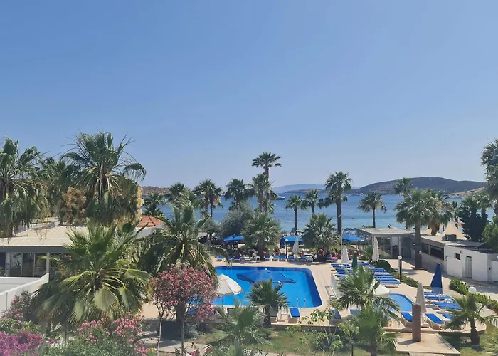 3-Sterne-Hotel: Nagi Beach Hotel