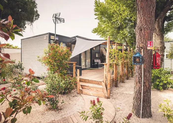Hôtel de plage: Camping Les Sables d'Or