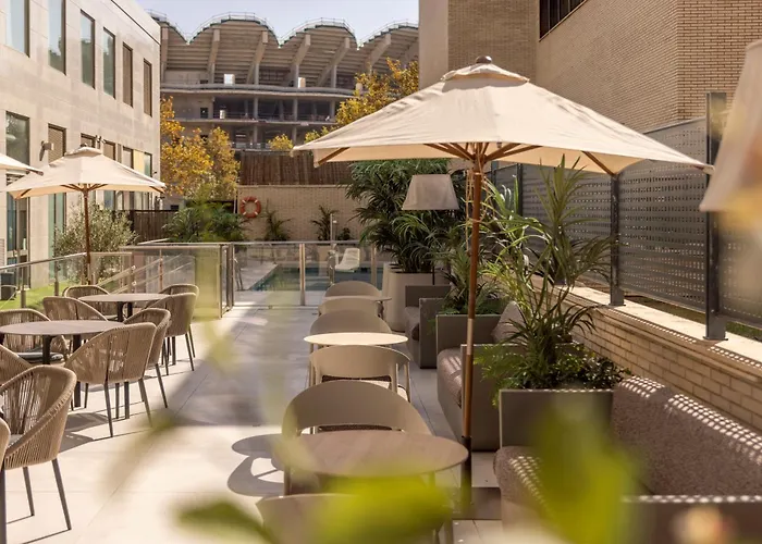 Hotel de playa: Ilunion Valencia 4