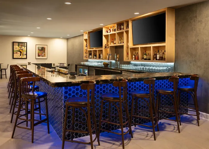 Familienhotel: Delta Hotels By Marriott Nashville Airport