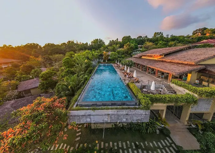 Airport Hotel: Lahana Resort Phu Quoc & Spa