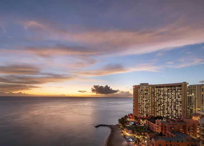 Hotel with view: Sheraton Waikiki Beach Resort