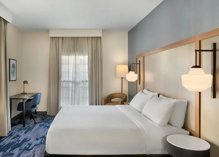 Fairfield Inn & Suites San Diego Old Town