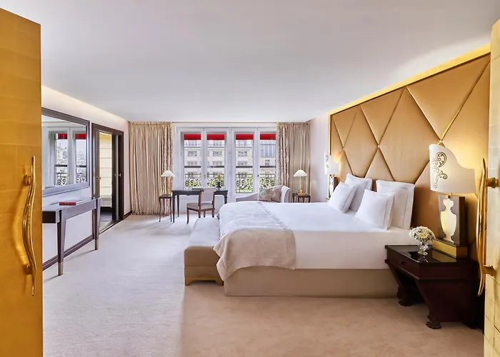 Hotel 5 estrelas: Hôtel Barrière Fouquet's Paris