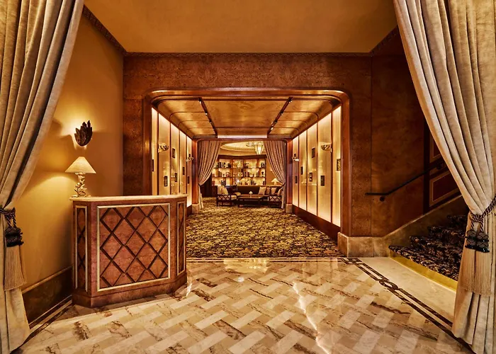 Hotel 5 estrelas: Hôtel Barrière Fouquet's Paris