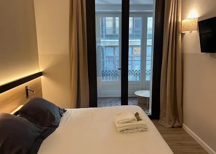 Hotel de 3 estrellas: Hostalin Barcelona Gran Via