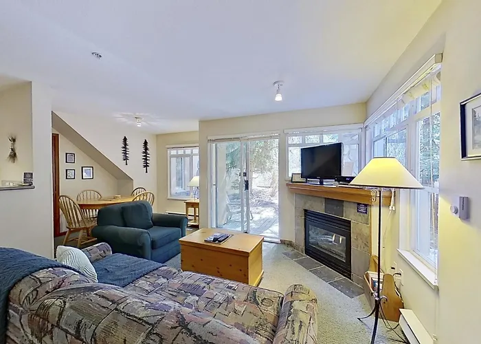 Villa: Lagoons At Stoney Creek