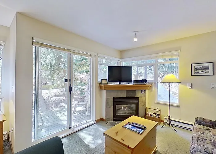 Villa: Lagoons At Stoney Creek