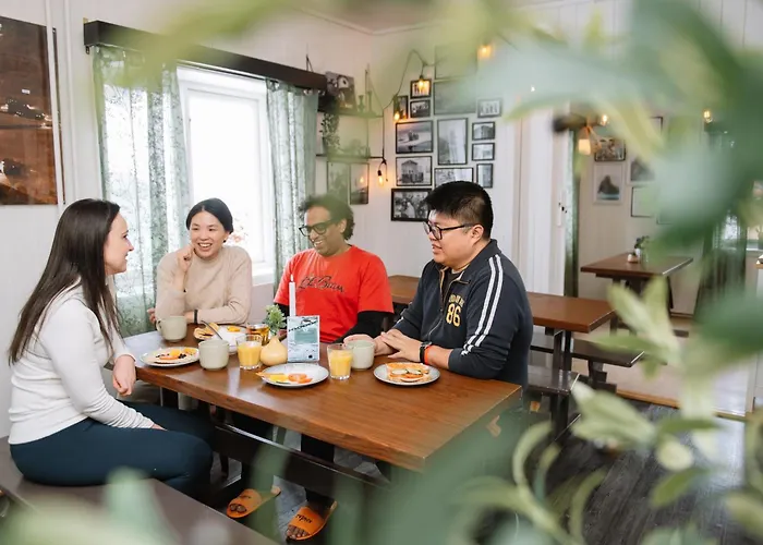 Gjestehuset 102 - Your Home Away From Home! Longyearbyen