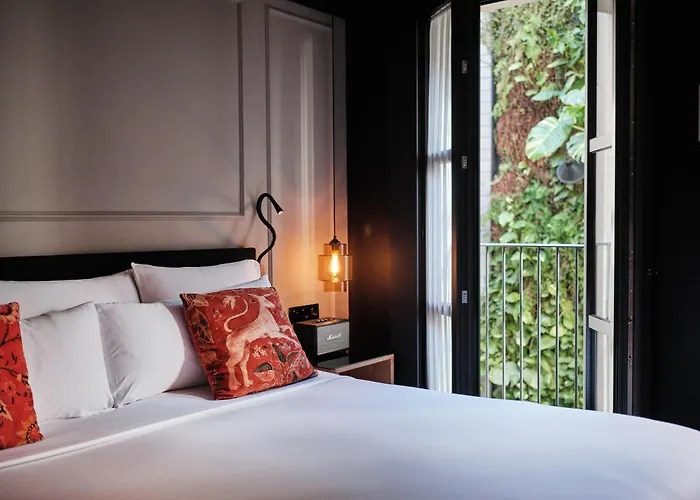 Wittmore - Adults Only, Small Luxury s