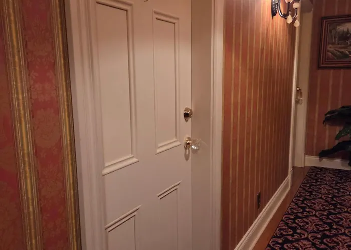 Central hotel: Auberge J.A Moisan