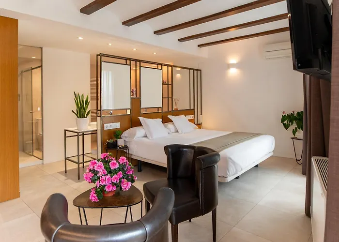Vinatea Suites