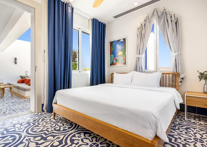 Cloud 7 Residences Ayla