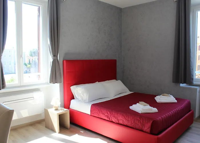 Albergo centrale: Sunnycornerinrhome