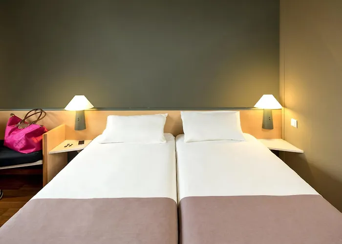 Hôtel: ibis Charleroi Centre Gare