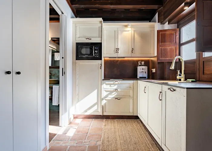 El Ladron De Agua Palacete