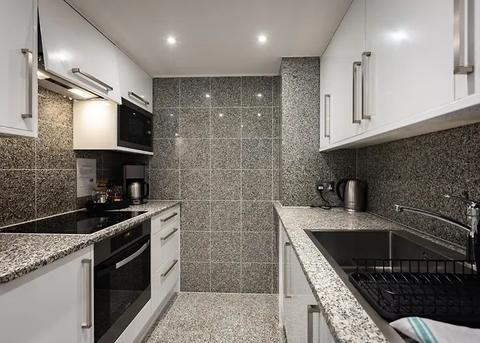 Romantic hotel: Mayfair House