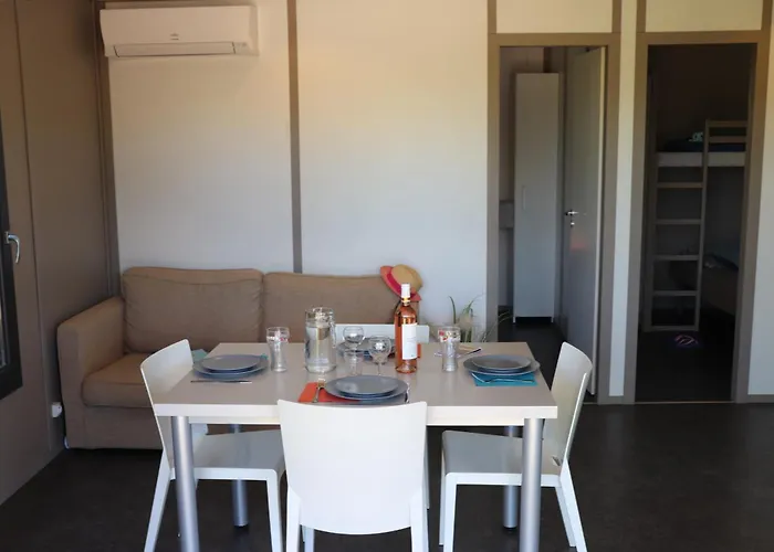 Hôtel accueillant les animaux: Camping Mas De Pierredon