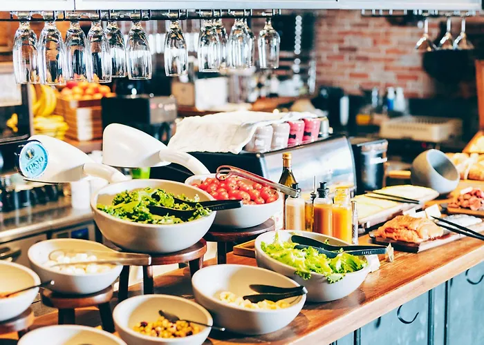 Luxury hotel only: The Square Hotel Ginza