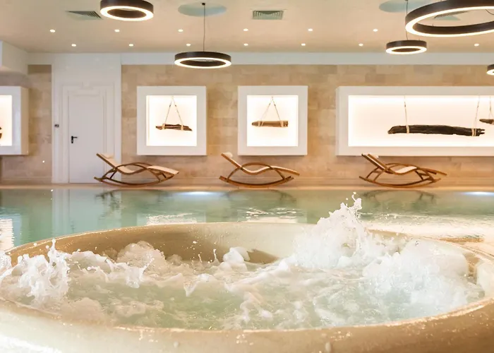 Hotels with pool Grand Pomorie - Medical Spa