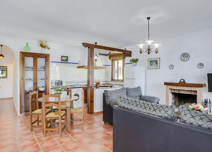 Casa Villanueva 2 - Sólo Familias