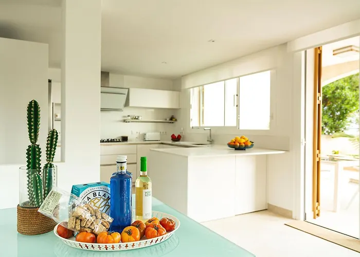 Es Turó, Luxury Beachfront Apartment In Colonia San Jordi