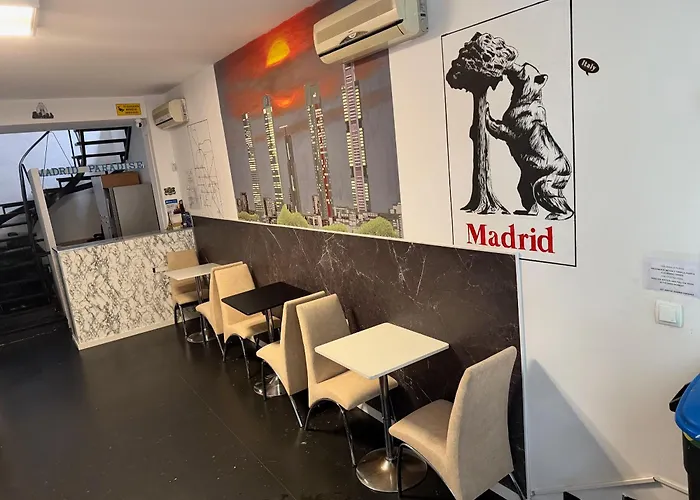 Hostal Madrid Paradise