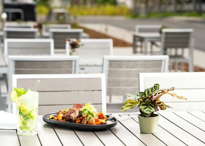 Hôtel-boutique: Leonardo Hotel Koeln