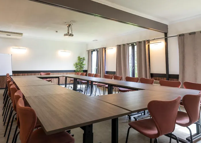 Campanile &Restaurant /