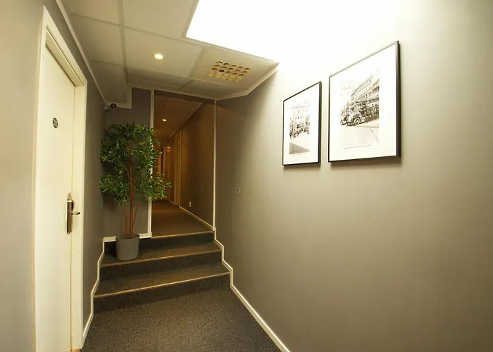 Grad Hotel And Hostel