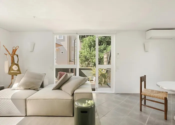 Vacation rental: The Hastings Beach Houses