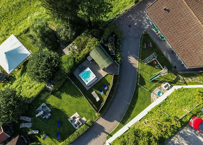 Hotel Jacuzzi: Hotel Piedibosco
