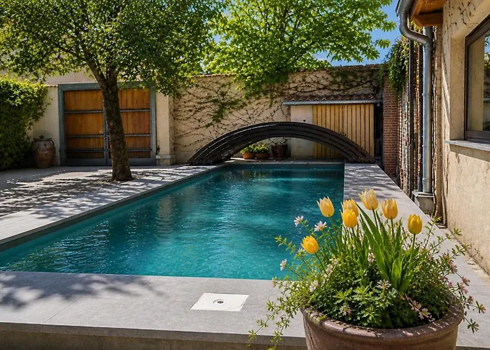 Viento De Ladera PISCINA NATURAL Y JACUZZI EXT
