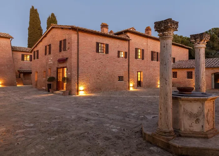 Hotel Con Piscina Castello Di Leonina