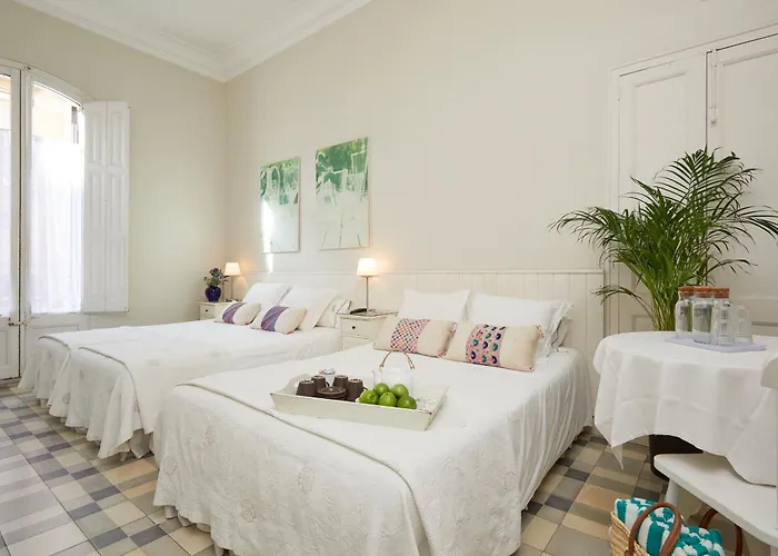  Hostal Poblenou