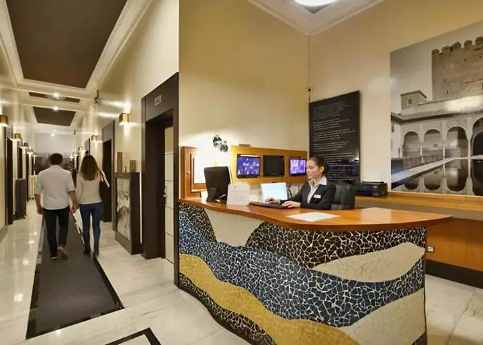 Alhambra Suites
