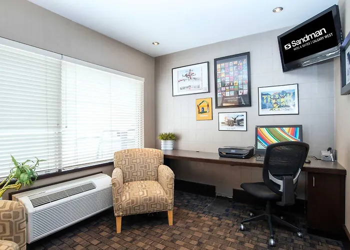 Sandman Hotel & Suites Calgary West