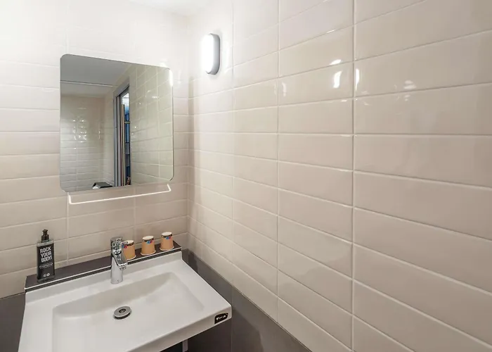 Ibis Paris 17 Clichy-Batignolles