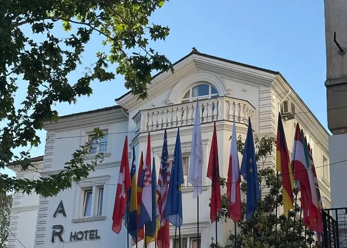  Art Tirana