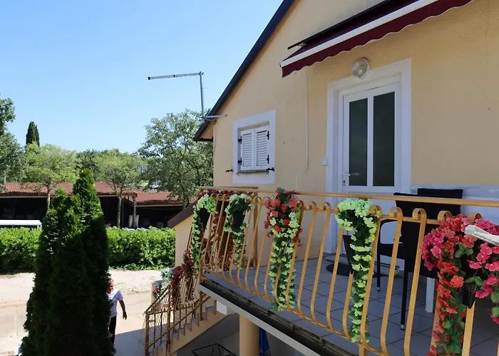 Amore House With Apartment