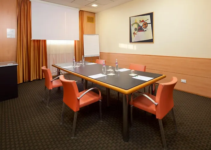  Crowne Plaza Padova By Ihg