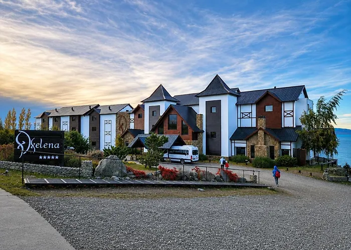 Golf hotels Xelena & Suites