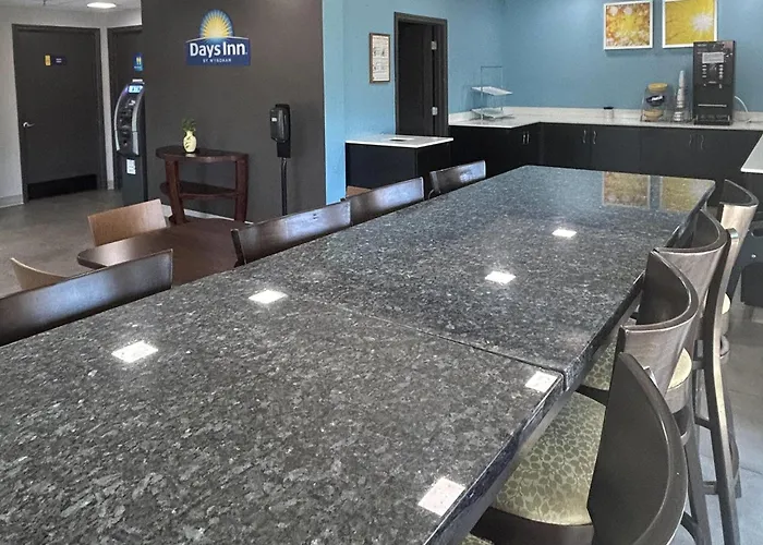 Days Inn By Wyndham Atlanta Stone Mountain